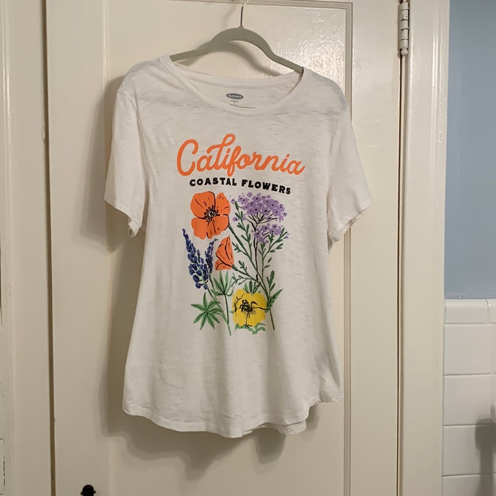 Old Navy California coastal flowers T-shirt XL short sleeve 100% cotton
